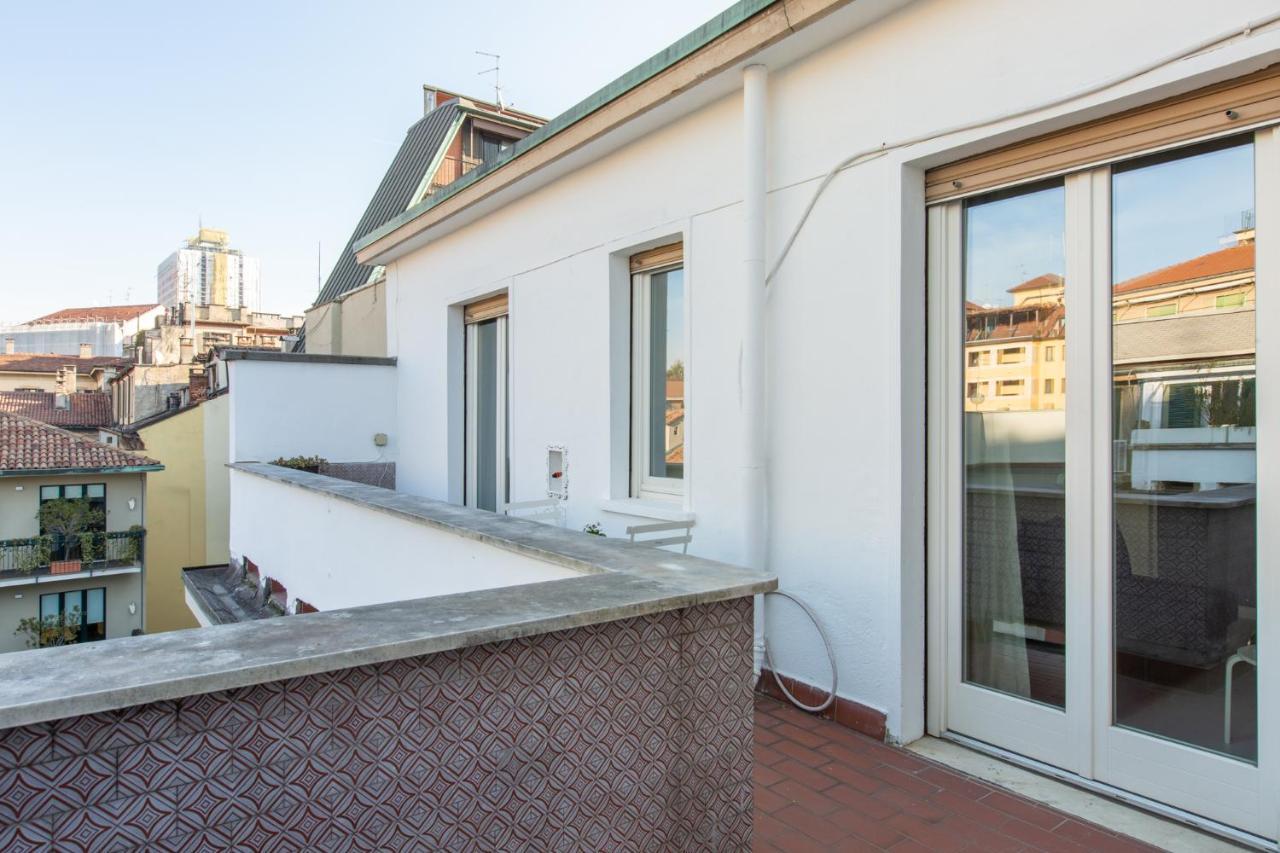 Italstay - Disciplini Apartment -10 Min Dal Duomo Milão Exterior foto