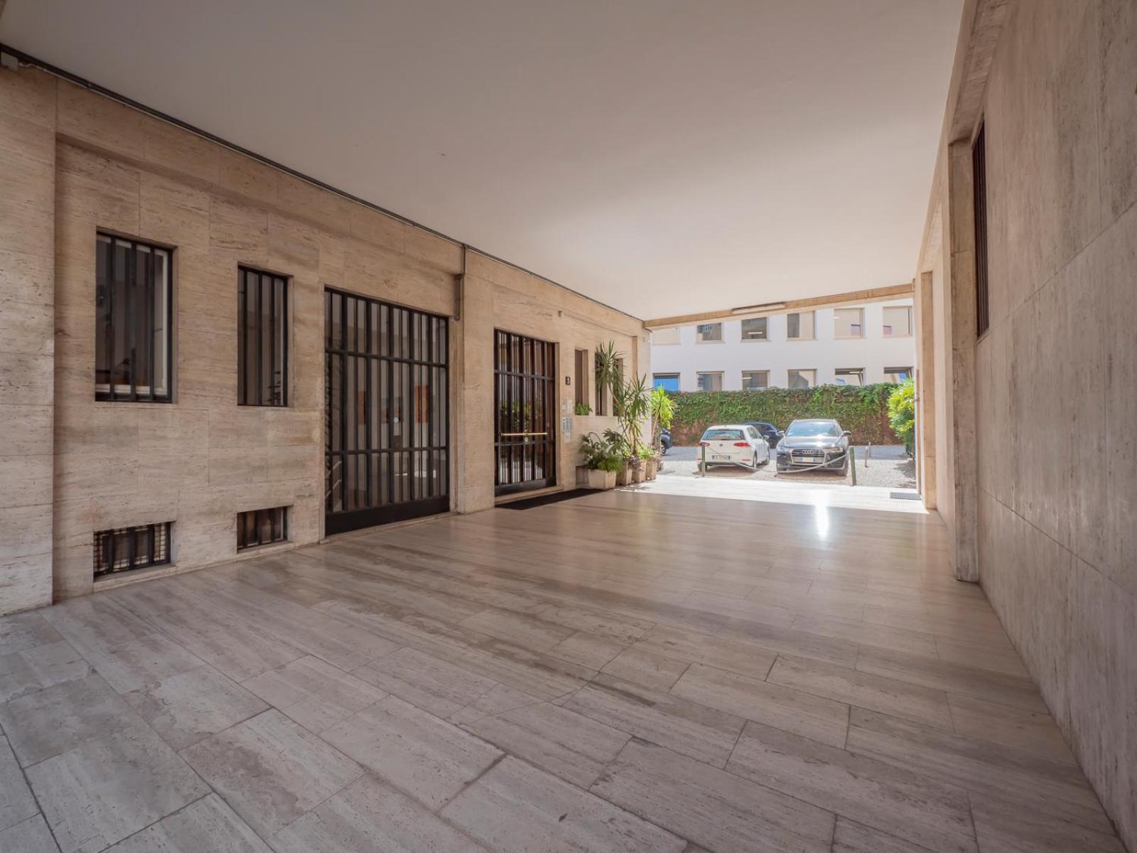 Italstay - Disciplini Apartment -10 Min Dal Duomo Milão Exterior foto